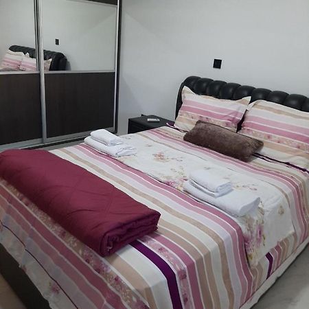 2 Bedroom Apartment-Mediterranean Type Pafos Dış mekan fotoğraf